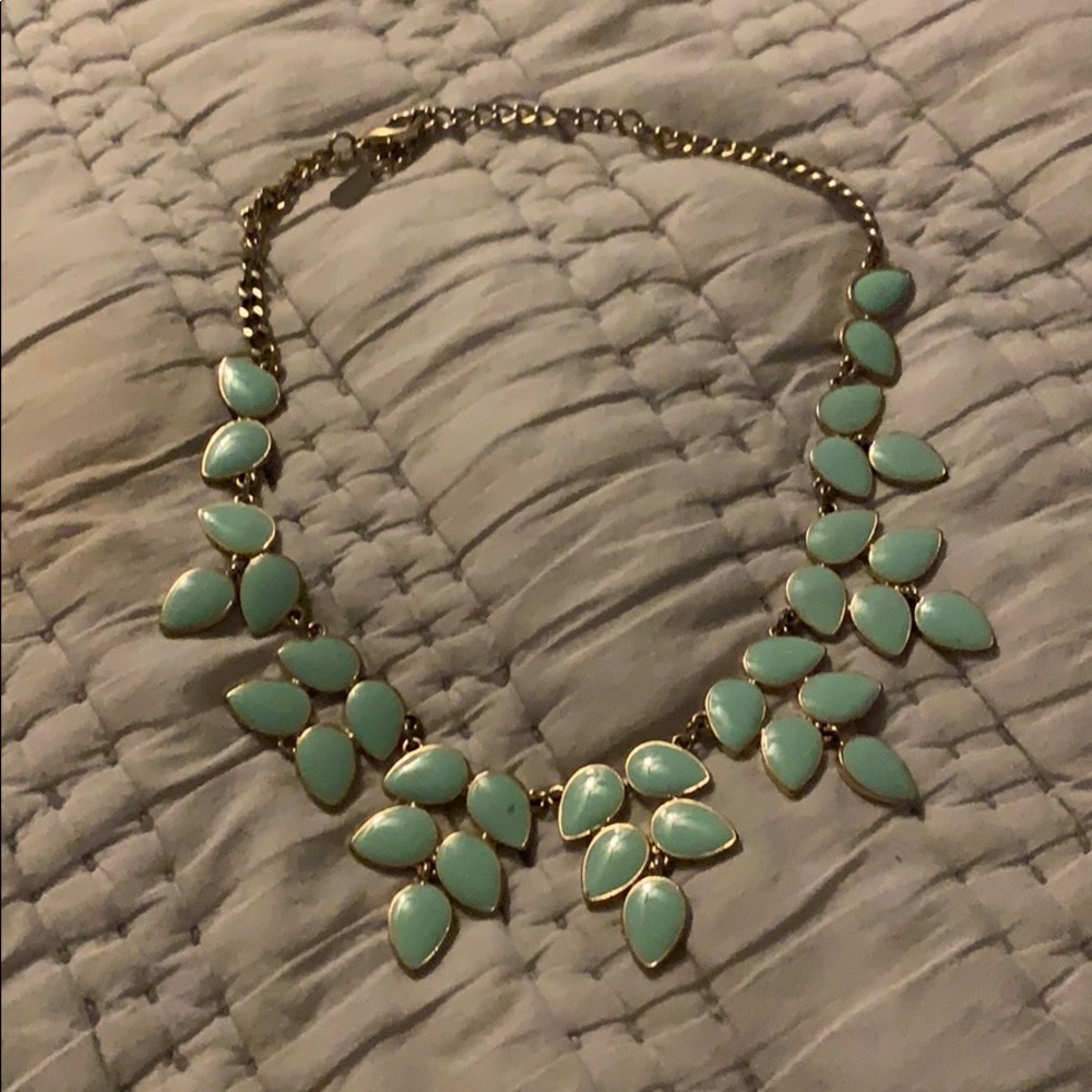 Bib necklace